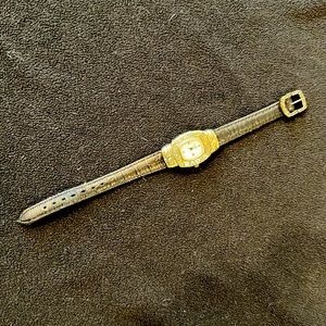 Brighton Ladies Silver reversible leather strap watch